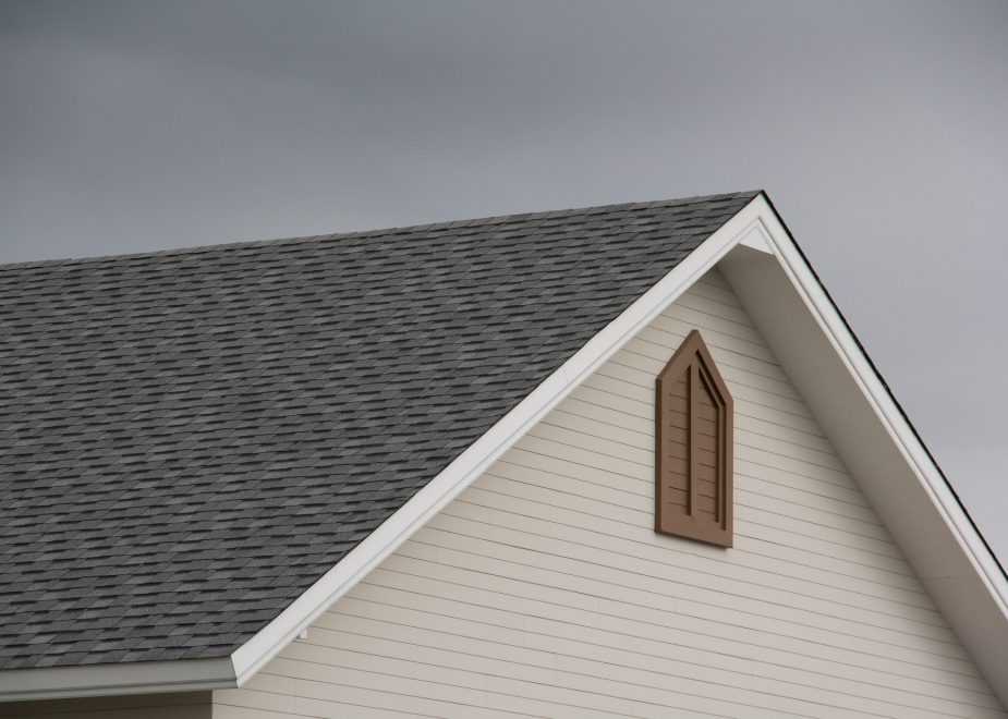 Understanding the Roof Replacement Process: What Homeowners Need to Know